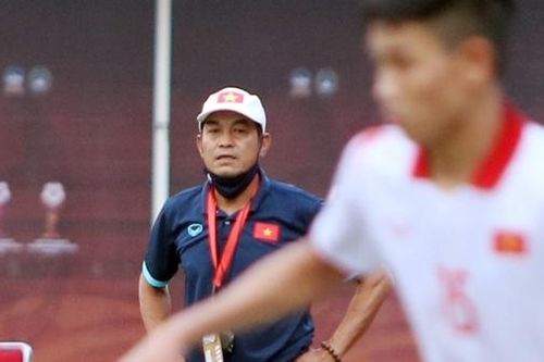 'Gã thợ hàn' của bóng đá Việt Nam