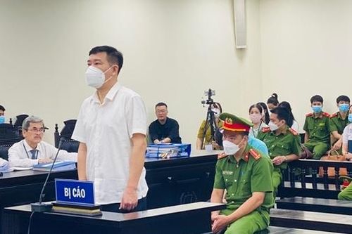 Cựu Trưởng Công an quận Tây Hồ Phùng Anh Lê kháng cáo kêu oan