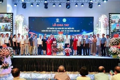 Đề cao đức tính khiêm tốn, giản dị