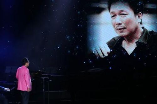 Đêm nghệ thuật 'Vẫn nguyên là nỗi khát', nhà thơ Hồng Thanh Quang nhớ bạn - nhạc sĩ Phú Quang