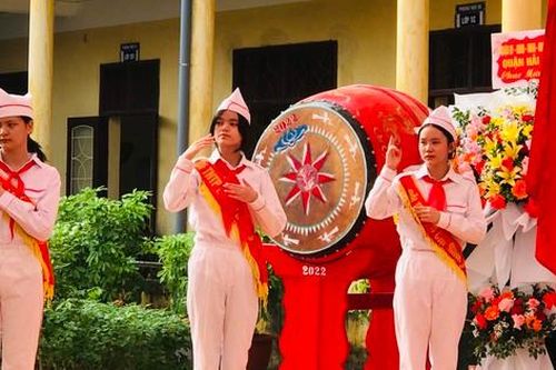 Hải Phòng: Xúc động lễ khai giảng ở ngôi trường hát Quốc ca bằng ký hiệu
