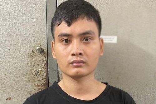 Bắt đối tượng tàng trữ trái phép ma túy