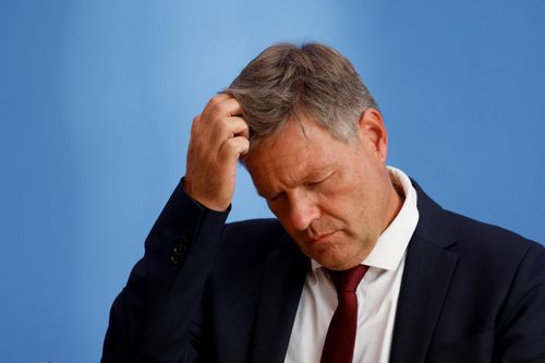 Đức hoãn kế hoạch loại bỏ nhà máy điện hạt nhân