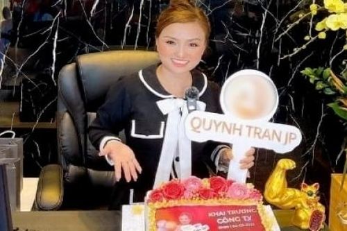YouTuber Quỳnh Trần JP mở công ty riêng