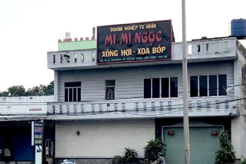 Hai thiếu nữ bị mua đi bán lại nhiều lần vào cơ sở massage kích dục