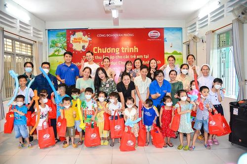 Samco tổ chức trung thu, tặng 250 suất quà cho trẻ em khiếm thính