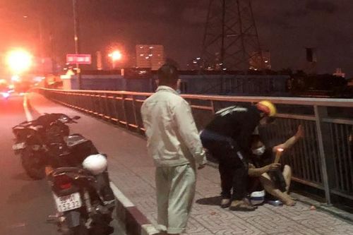 TPHCM: Nam sinh vừa nhập học thì nhảy sông Sài Gòn tự tử
