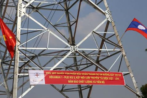EVN ký hợp đồng mua bán điện với 23 dự án tại Lào