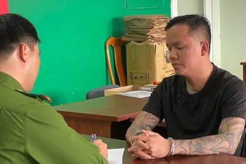 Trí 'nhảm', Khoa 'điên' và đồng bọn đã bị khóa tay
