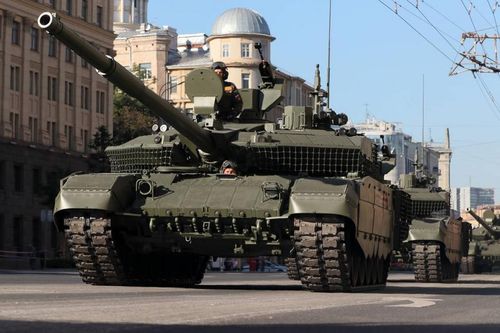 Nga tung hàng loạt xe tăng T-90M tối tân vào Kherson quyết chặn đứng Leopard 2A4 Ukraine
