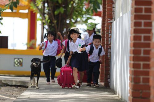 Năm học mới với những nhiệm vụ mới: Cần sớm giải quyết được '3 thiếu'
