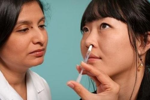 Trung Quốc 'trình làng' vaccine Covid-19 dạng hít