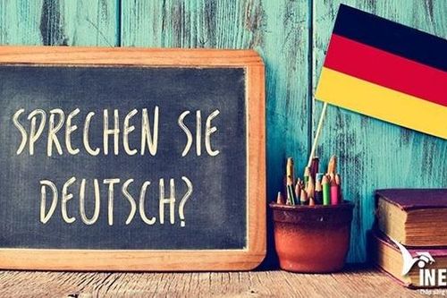 Truyền thống hay cấp tiến?