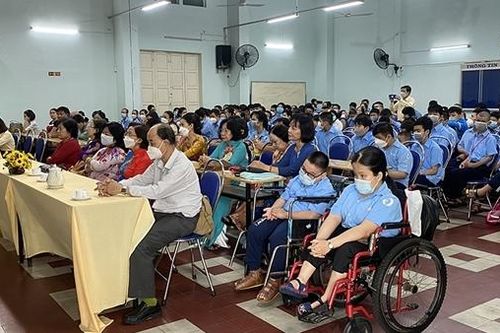 Khai giảng năm học mới ở ngôi trường đặc biệt