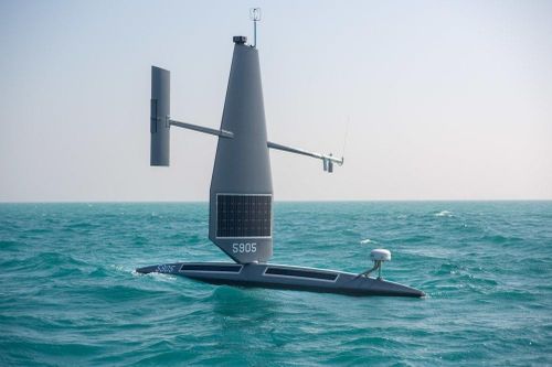 Đằng sau vụ Iran hai lần kéo drone Mỹ trên biển trong một tuần