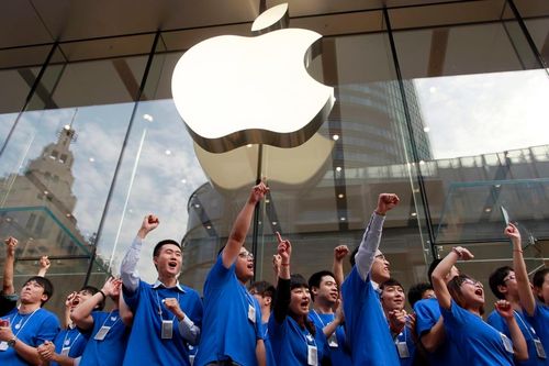 Lãi đậm nếu mua cổ phiếu Apple cách đây 10 năm