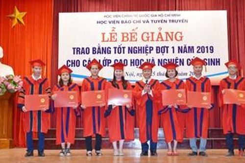 Khẳng định uy tín trường Đảng đào tạo cán bộ báo chí - truyền thông 'vừa hồng, vừa chuyên'
