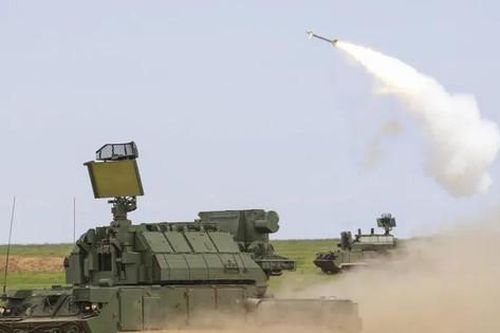 UAV Bayraktar TB2 Ukraine phá hủy lá chắn phòng không Tor-M1 Nga?