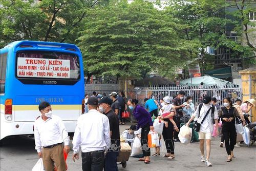 Gần 45% doanh nghiệp vận tải khách tuyến cố định đã kê khai giảm giá cước