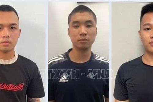 Hà Nội: Bắt nhóm đối tượng hành hung 'con nợ' và cướp tài sản