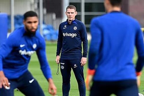 Không khí trĩu nặng trên sân tập Chelsea khi không còn Tuchel