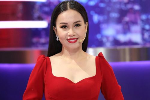 Cẩm Ly thông báo 'tin vui' khiến người hâm mộ thích thú