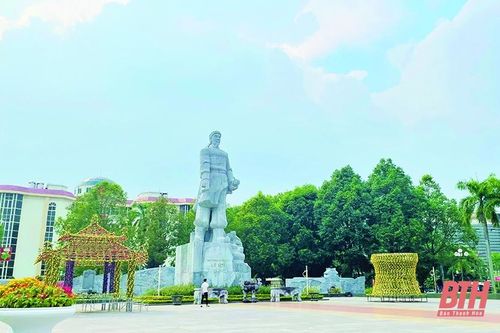 'Khởi nghĩa Lam Sơn - Dấu son rực rỡ trong lịch sử dựng nước và giữ nước của dân tộc': Bài 3 - Bình Định Vương Lê Lợi - lãnh tụ thiên tài của khởi nghĩa Lam Sơn