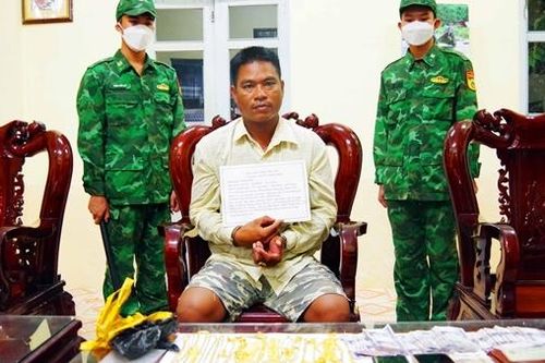 Vận chuyển gần 1,775 kg vàng từ Campuchia về Việt Nam