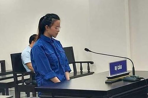 Kiều nữ 'tống tiền' tổng giám đốc bằng đời tư thác loạn