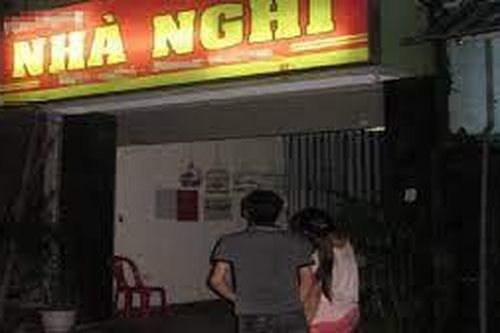 Bắt giữ gã trai nhiều lần đưa bạn gái 13 tuổi vào nhà nghỉ