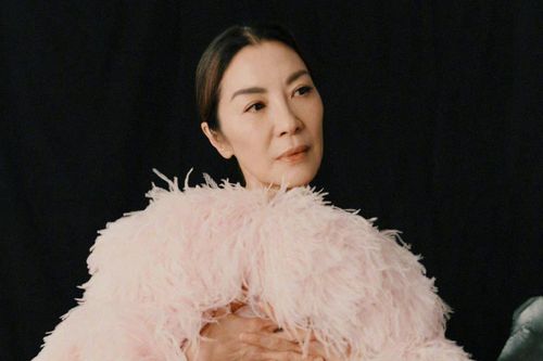 'Đả nữ' Dương Tử Quỳnh trên bìa tạp chí