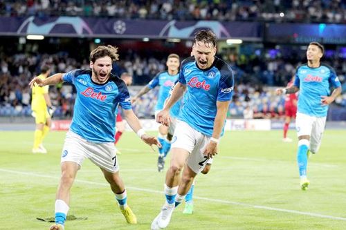 Champions League: Lewandowski, Richarlison sáng chói