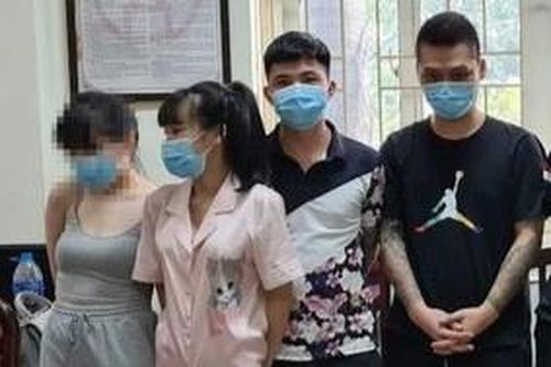 Phát hiện 8 thanh niên bay lắc trong căn hộ chung cư ở Hà Nội
