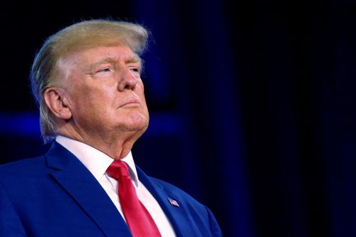 Hai người ông Trump tin tưởng trong cuộc đấu với Bộ Tư pháp