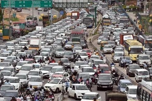 Có thành phố mỗi khi kẹt xe thì đi ô tô nhanh bằng... đi bộ