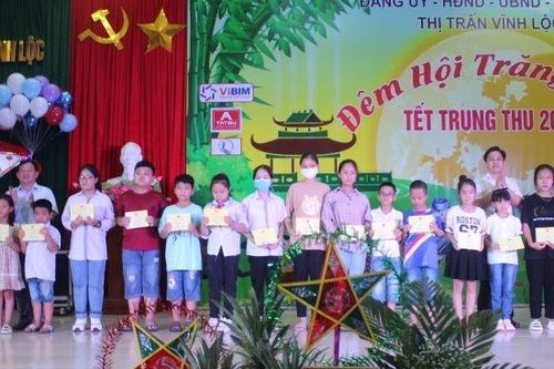 Thị trấn Vĩnh Lộc tổ chức 'Đêm hội trăng rằm'