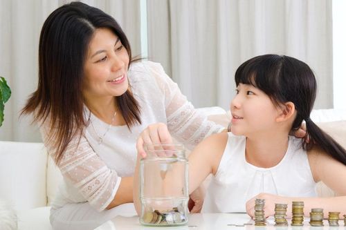 Dạy con cách chi tiêu, không bao giờ là quá sớm