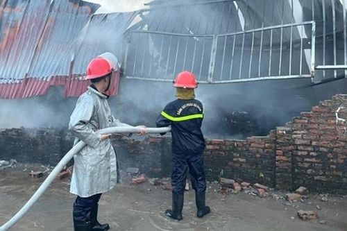 Hà Nội: 3 mẹ con trong vụ cháy ở Thanh Oai đã tử vong