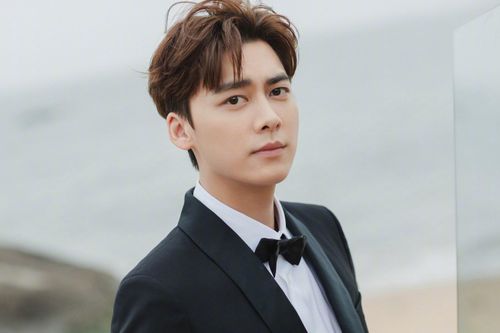Lý Dịch Phong bị tẩy chay