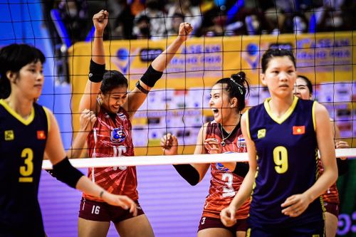 Bóng chuyền nữ Việt Nam thua Thái Lan ở trận tranh chức vô địch