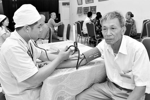 Tuổi sống khỏe của người Việt Nam còn thấp