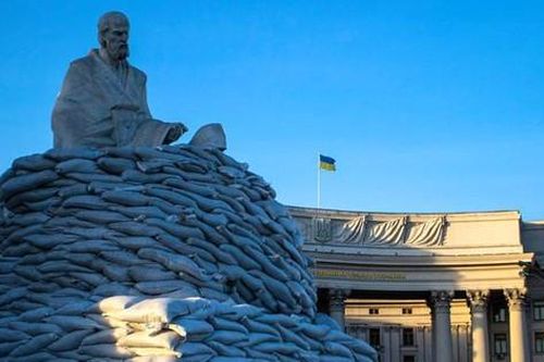 Bảo vệ di sản văn hóa tại Ukraine