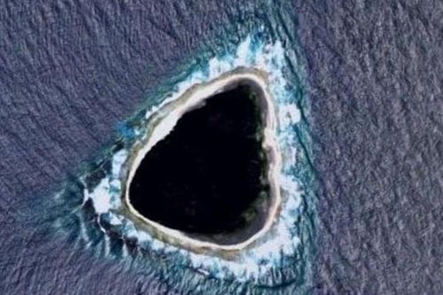 Những địa điểm bí ẩn bất ngờ được Google Maps chụp lại