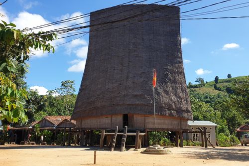 Làng cổ Kon K'Tu 'chạm vào giấc mơ du lịch'