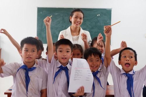 Giáo viên kể chuyện dạy tiếng Việt ở nước ngoài