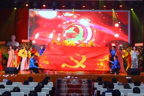 Học viện Báo chí và TT: Tăng cường gắn kết đào tạo với nhu cầu xã hội
