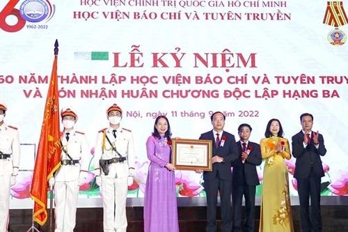 Học viện Báo chí và Tuyên truyền kỷ niệm 60 năm thành lập và đón nhận Huân chương Độc lập hạng Ba