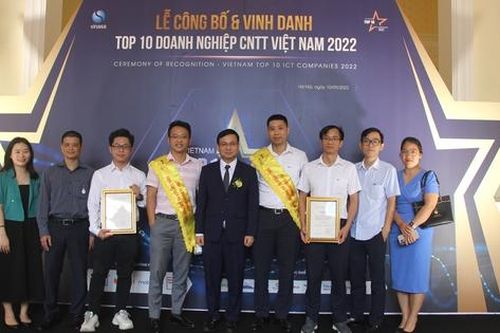 EVNICT lọt TOP 10 doanh nghiệp CNTT Việt Nam năm 2022