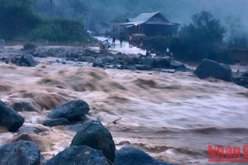 Mưa lớn làm 108 nhà ở Yên Bái bị thiệt hại