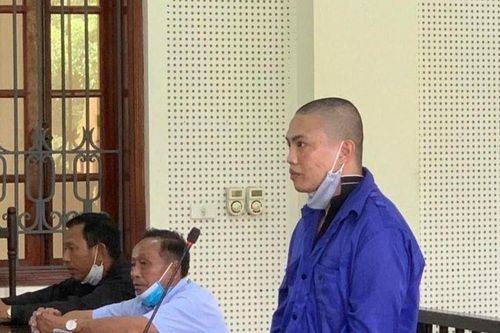 Án mạng do… bóp còi không tránh!